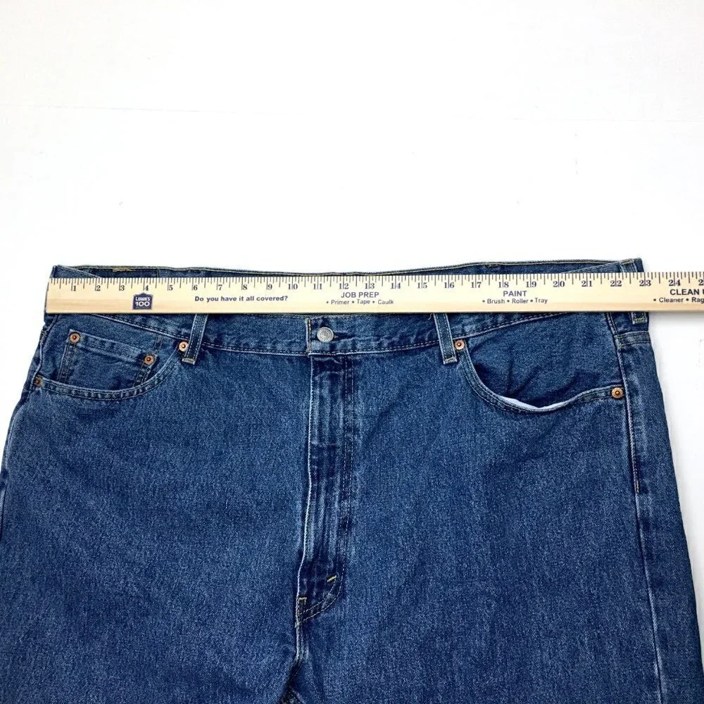 Levi's 550 Men's Jeans Relaxed Fit Straight Leg Medium Wash size 46 x 30